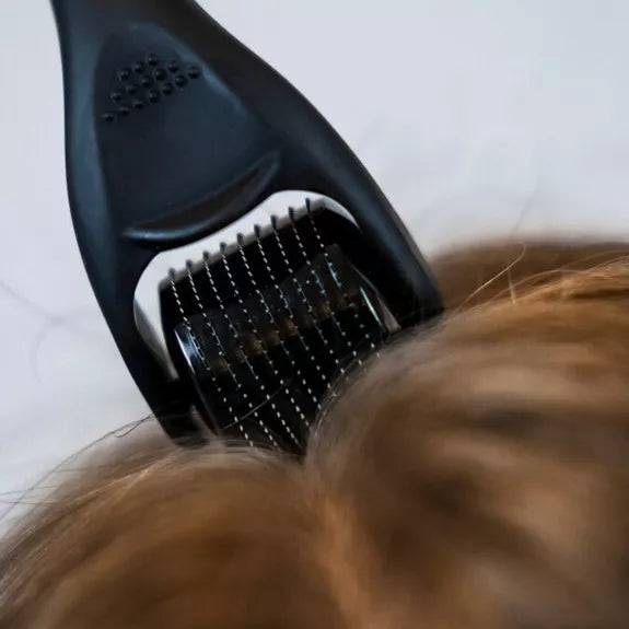 Dermaroller Stimule la pousse des cheveux